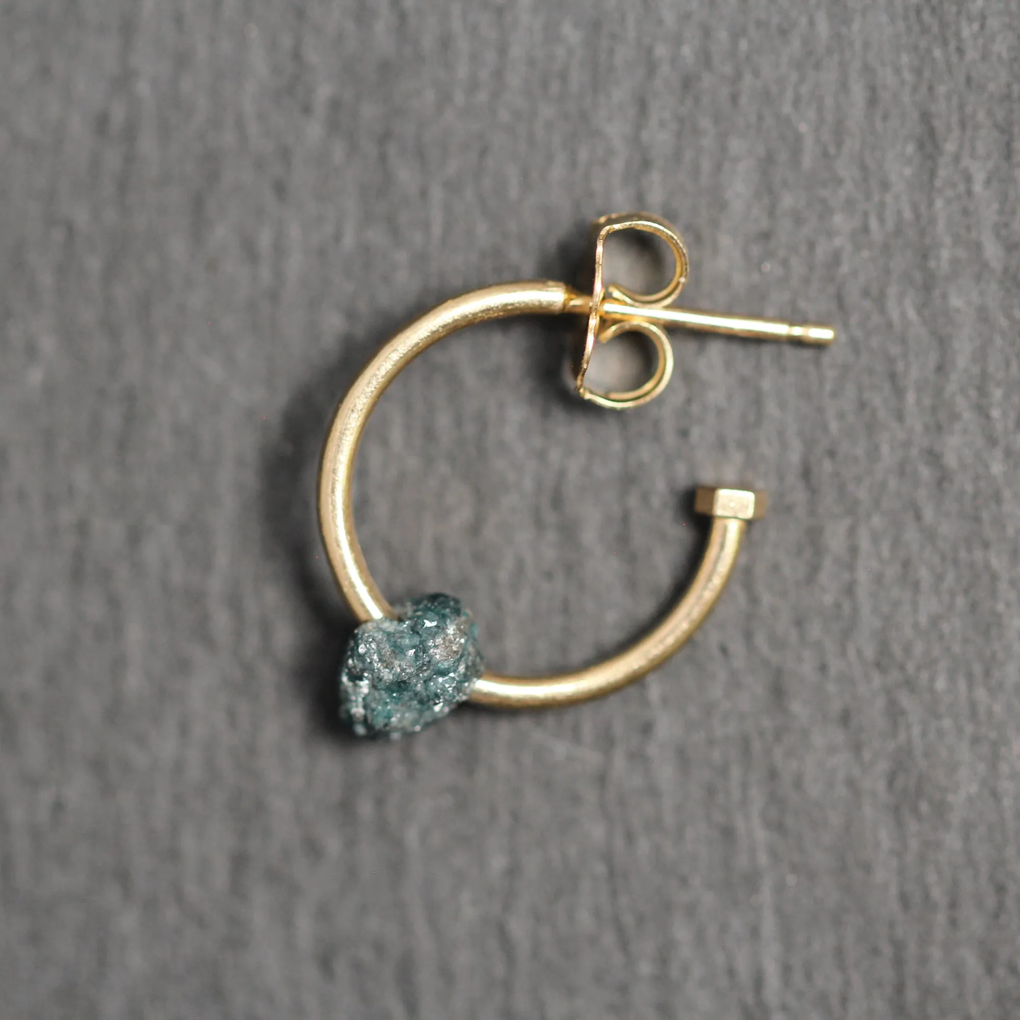 14k Gold   Rough Blue Diamond Hoop Earrings