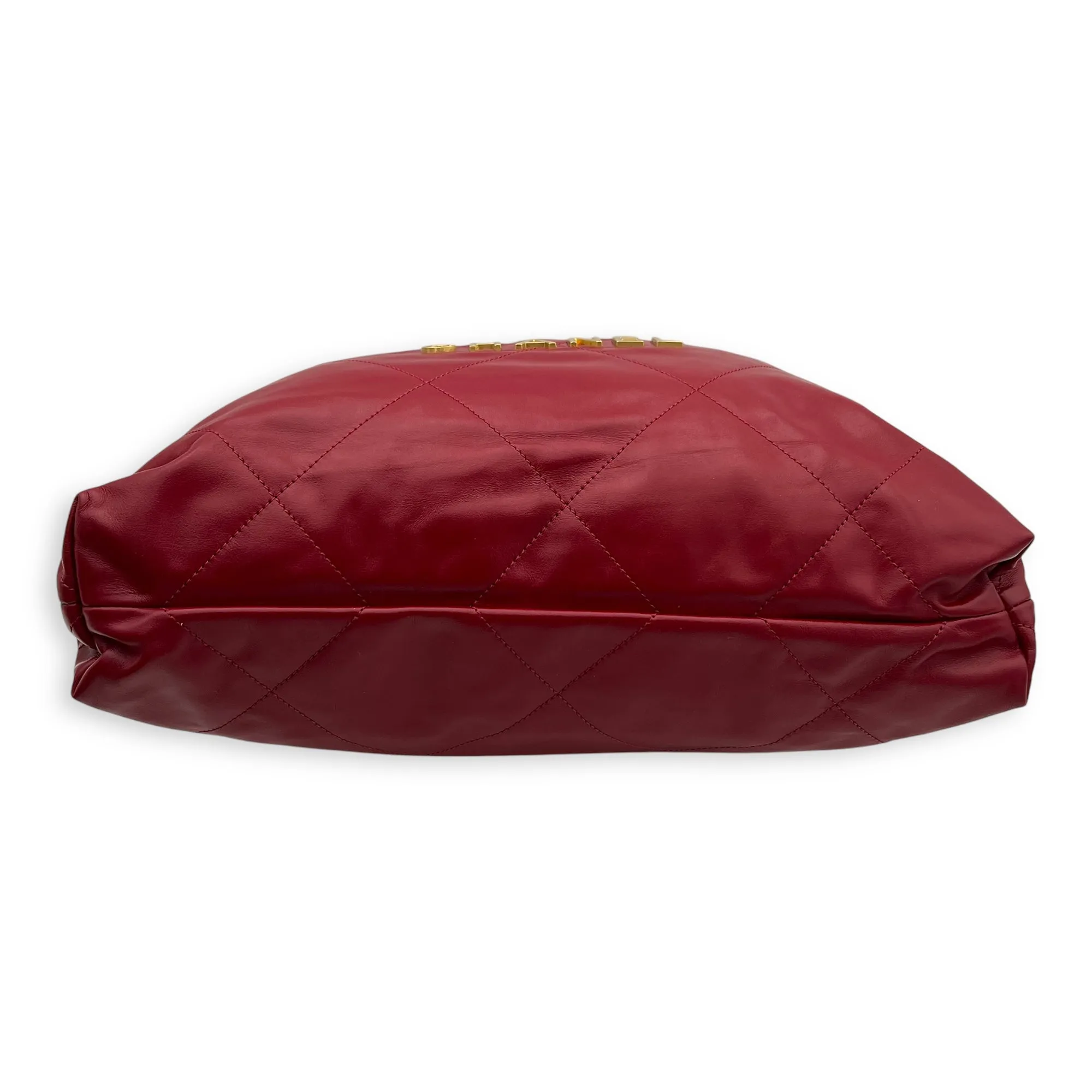 22 Tote Medium Red Tote Bag in Calfskin, Gold hardware