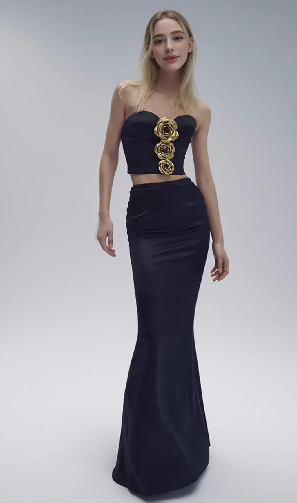 3D FLOWER EMBELLISHED SET IN BLACK