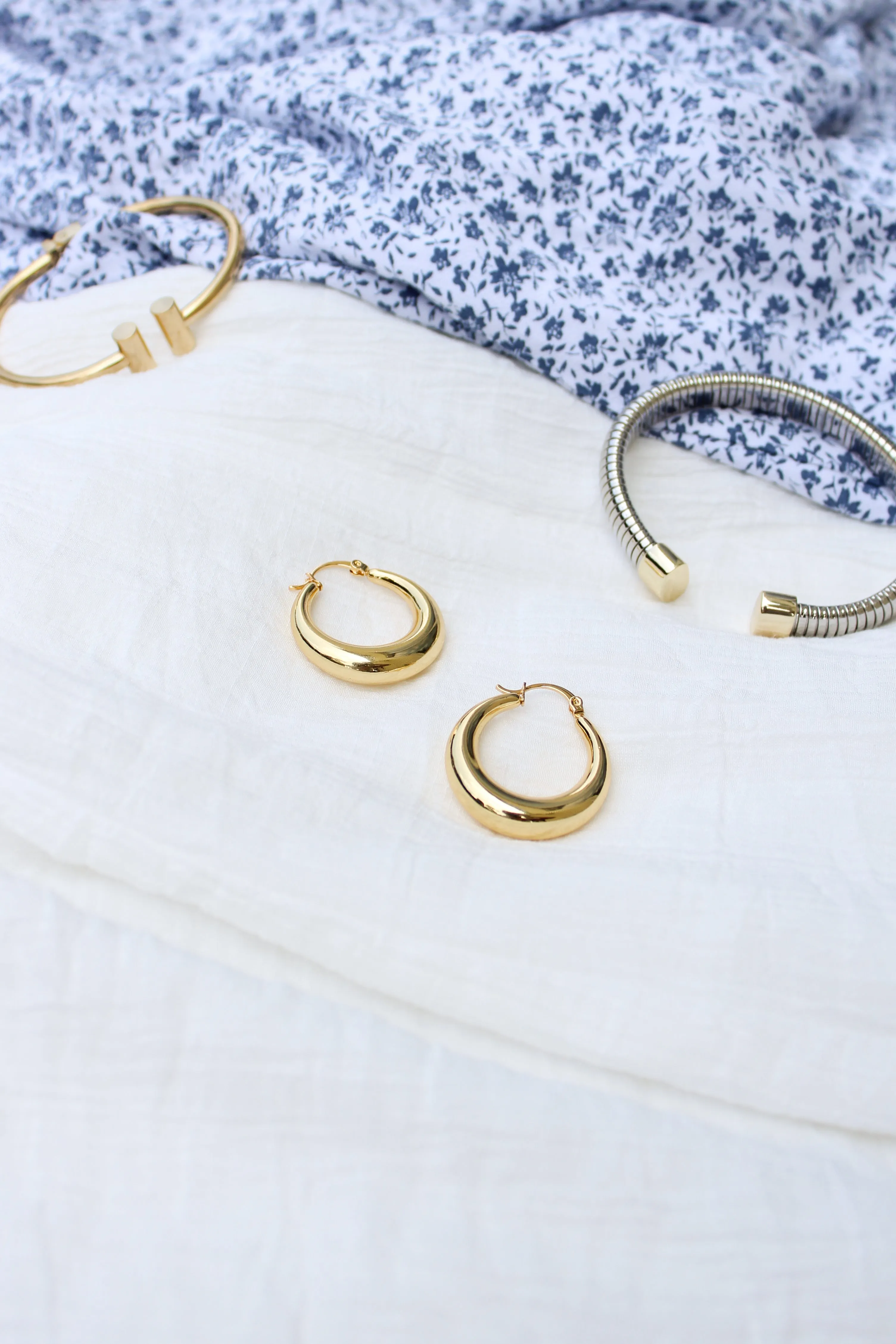 Arabian Scoop Hoop