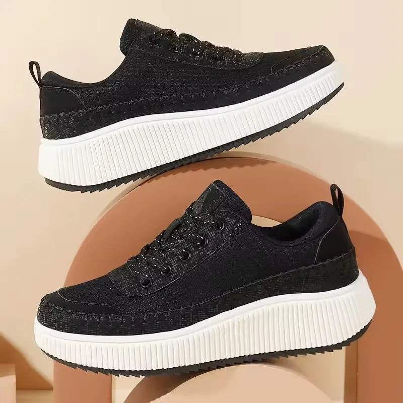 Aurora Sneakers
