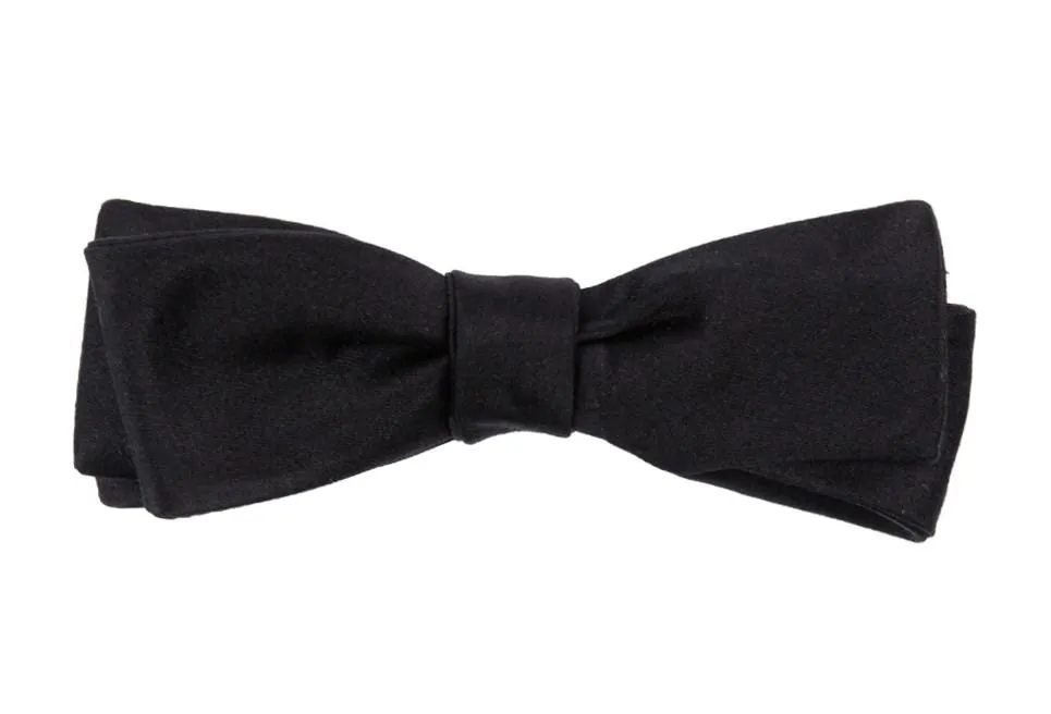 Black Solid Satin Slim Bow Tie