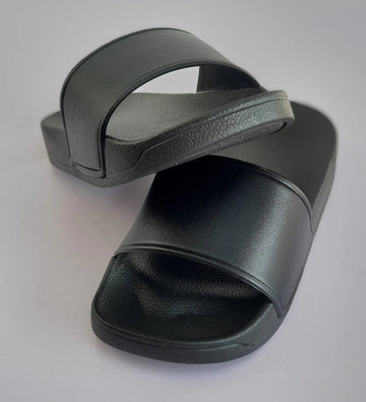 Blank Sliders - Black
