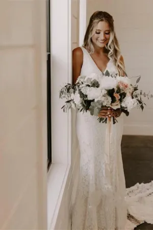 Boho Country Lace V-Neck Sleeveless Long Train Wedding Dress-715768