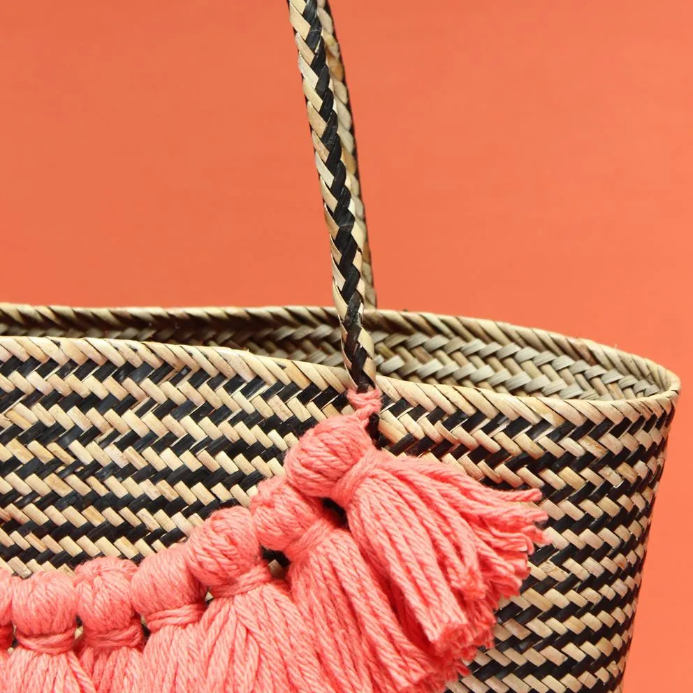 Borneo Roman Straw Tote Bag No. 10 - Handbag with Pink Tassels