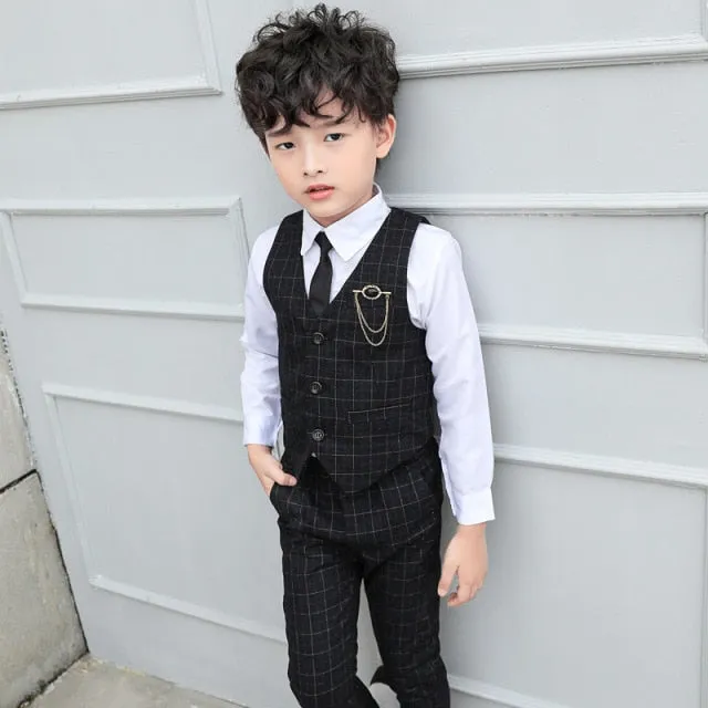 Boys 3pcs Slim Fit Classic Tuxedo Suits Blazer Vest Pants Sets