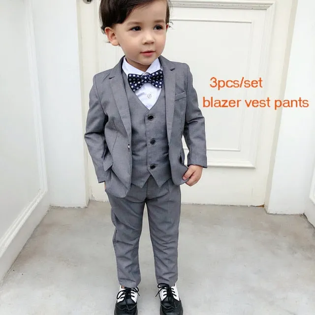 Boys 3pcs Slim Fit Classic Tuxedo Suits Blazer Vest Pants Sets