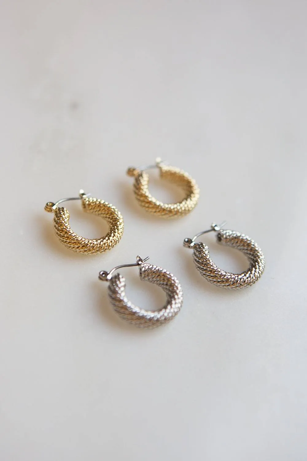 Braided Twist Hoop Earrings (Gold)