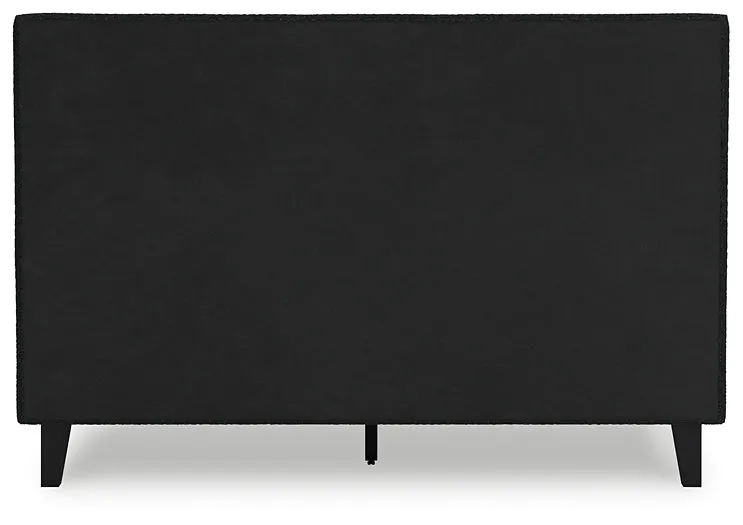 Cadmori Queen Upholstered Bed with Mirrored Dresser and 2 Nightstands