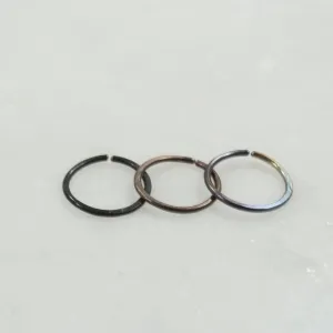 Cartilage Hoop Niobium Hammered Endless - Choose Your Color, Gauge, Diameter