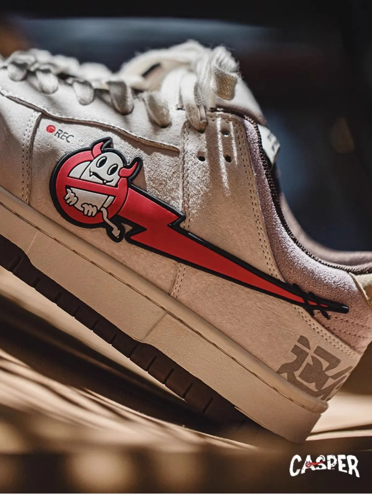 Casper Flop Low Retro Inspired Sneakers