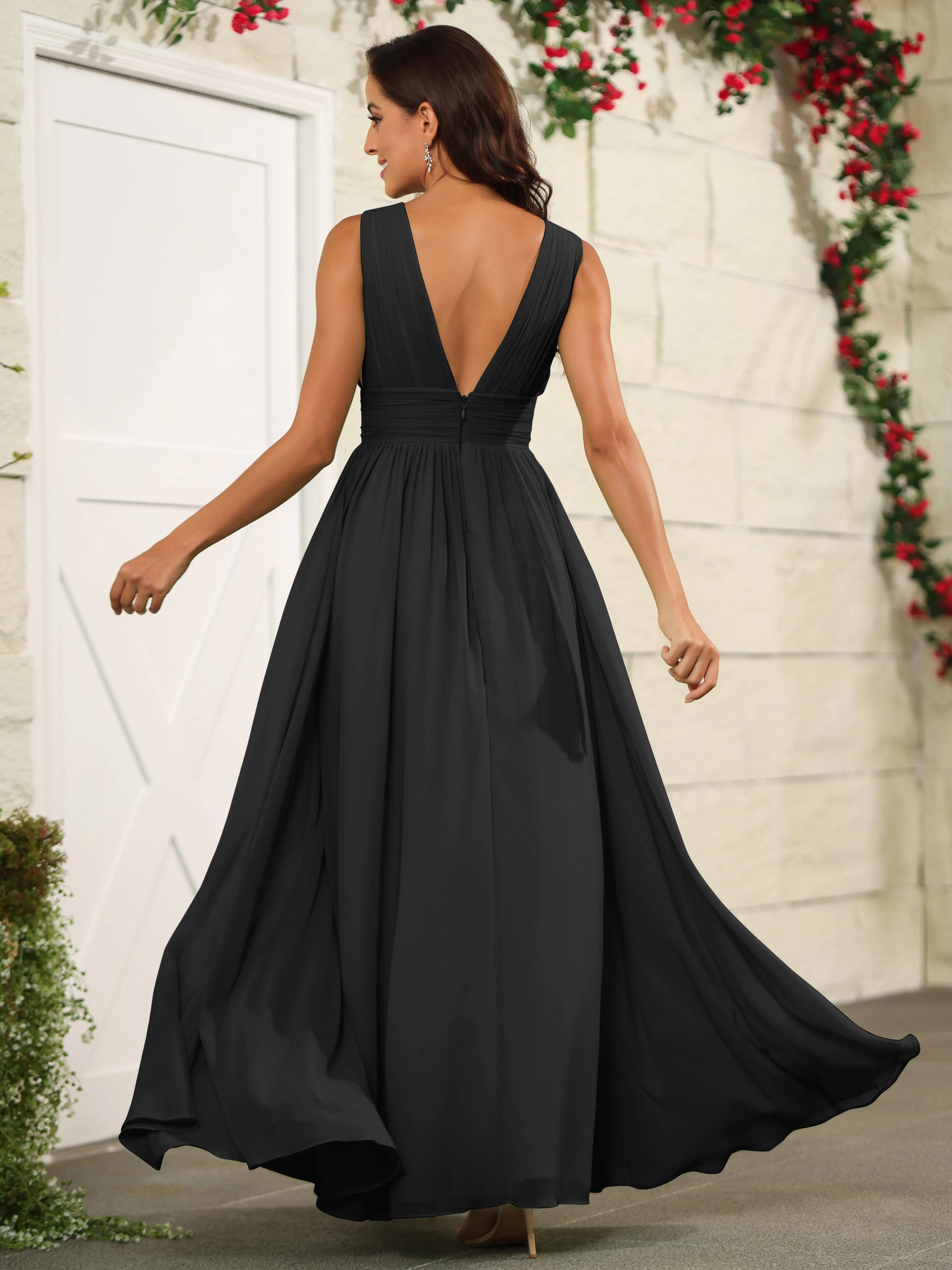 Charming V-Neck Chiffon Floor Length Bridesmaid Dresses with Split