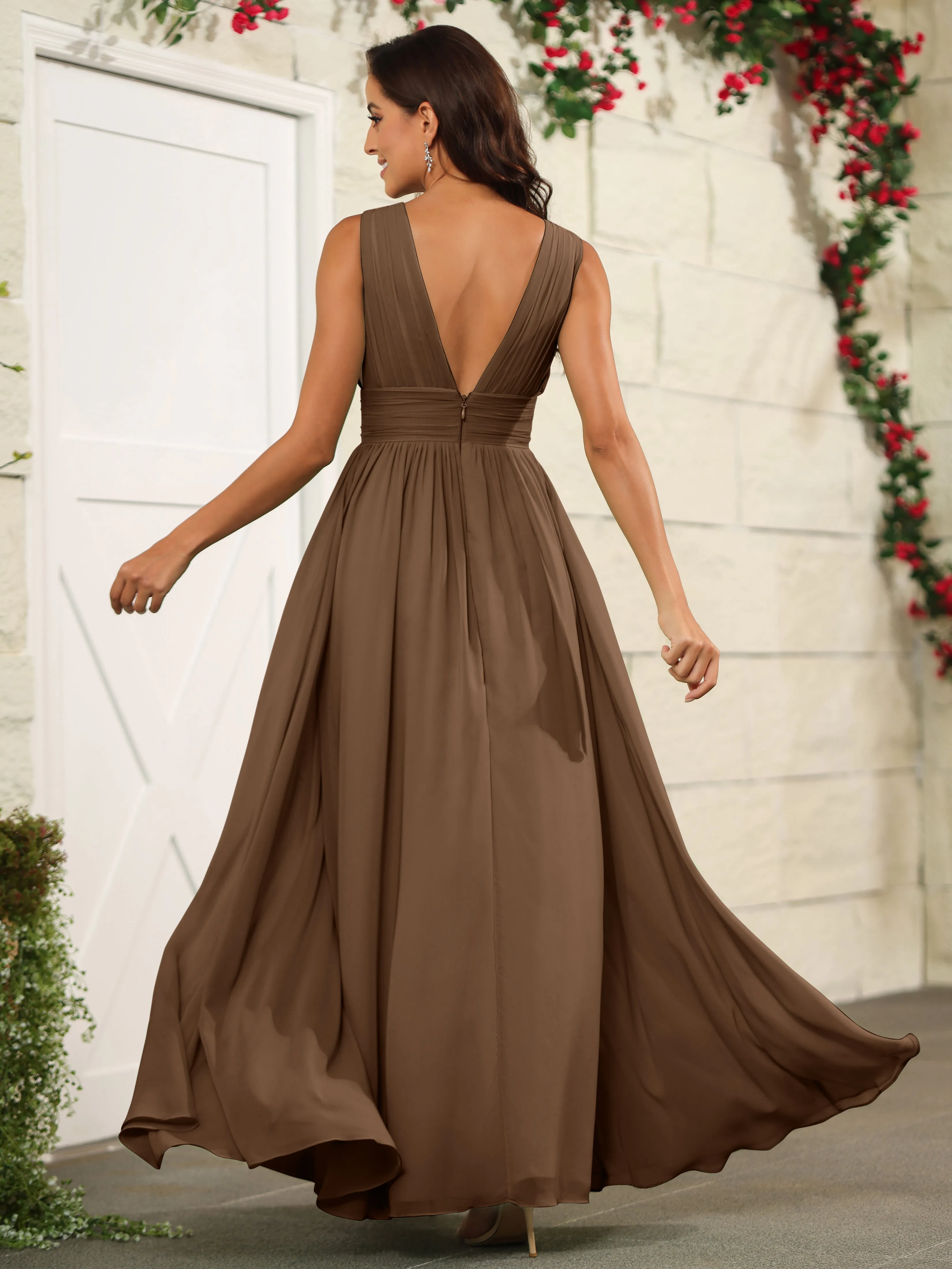 Charming V-Neck Chiffon Floor Length Bridesmaid Dresses with Split