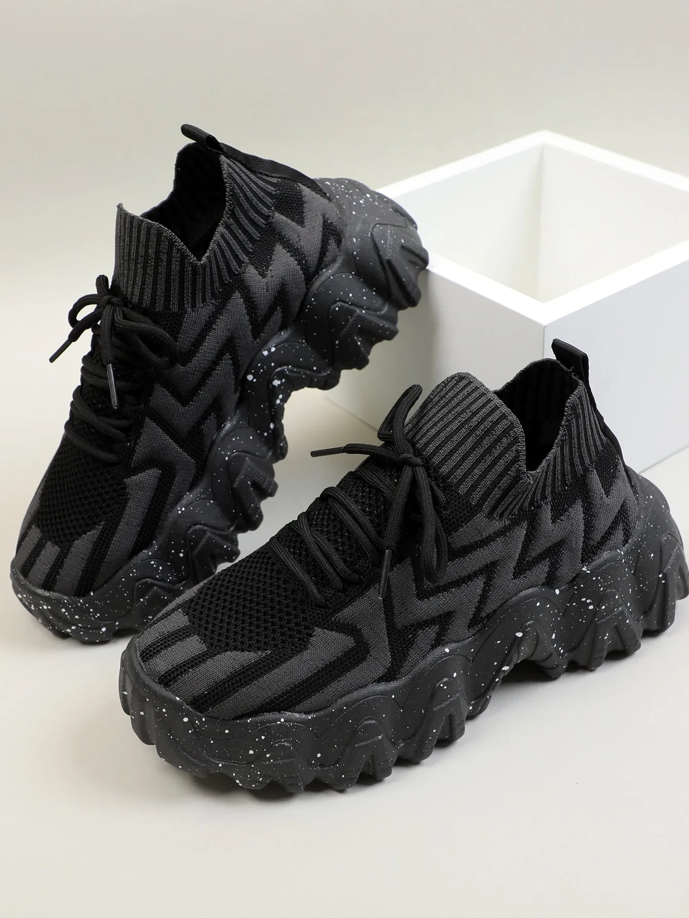 Chevron Lace Up Decor Knit Chunky Sneakers - Black - FD ⚡