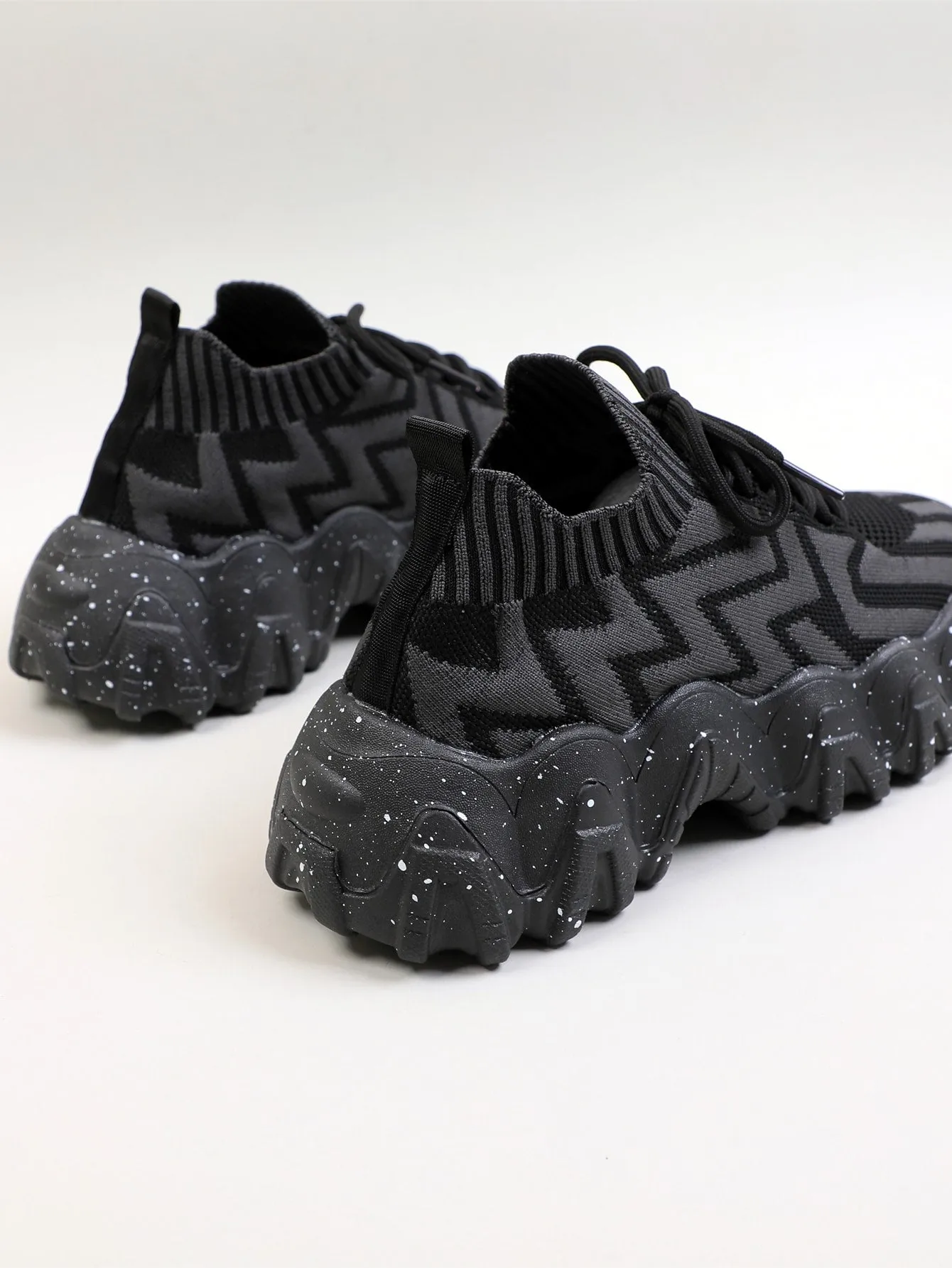 Chevron Lace Up Decor Knit Chunky Sneakers - Black - FD ⚡