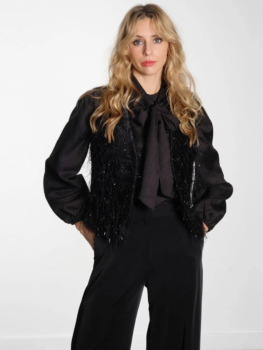 Christa Frayed Jacquard RD - Black