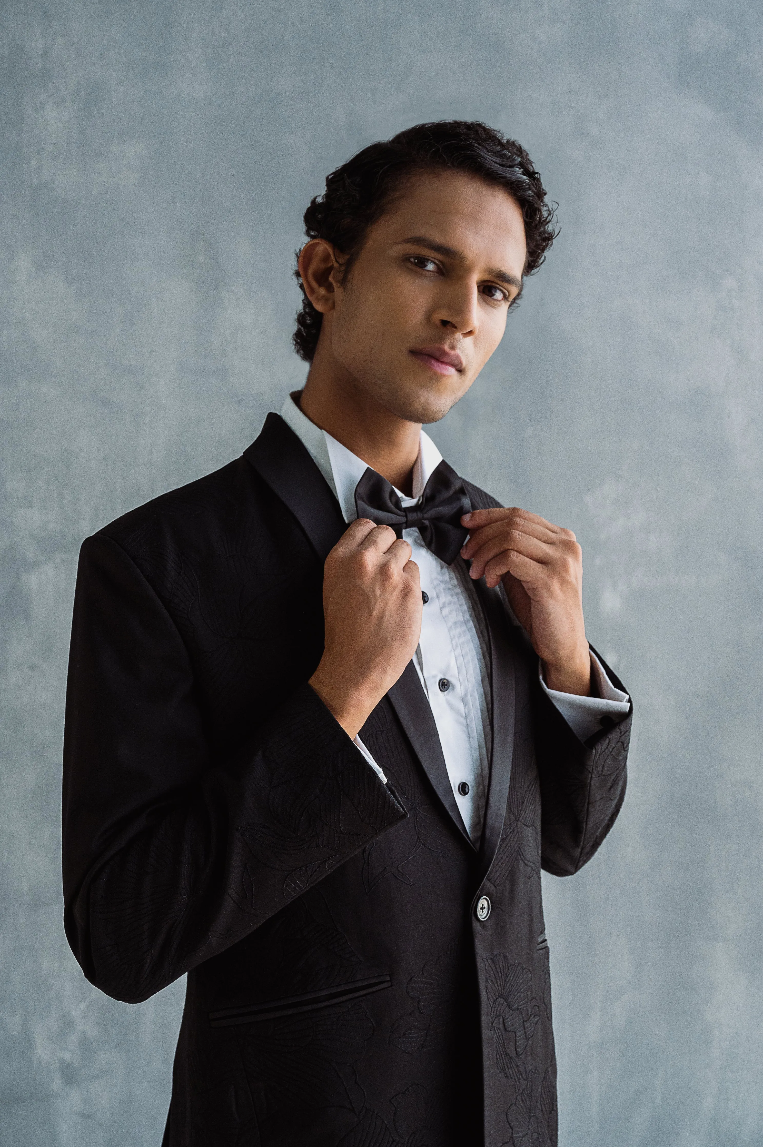 Constantine - Black Abstract Embroidered Tuxedo Set