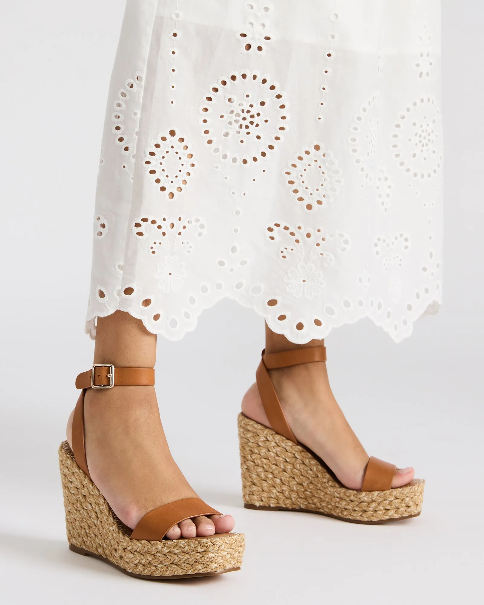 COSMO CREAM FABRIC