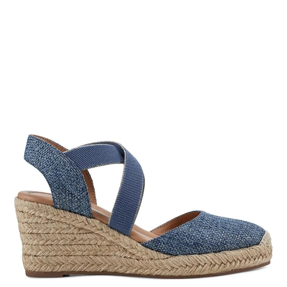 Easy Spirit Women's Meza Espadrille Wedge Sandal, Blue/Gold, 6