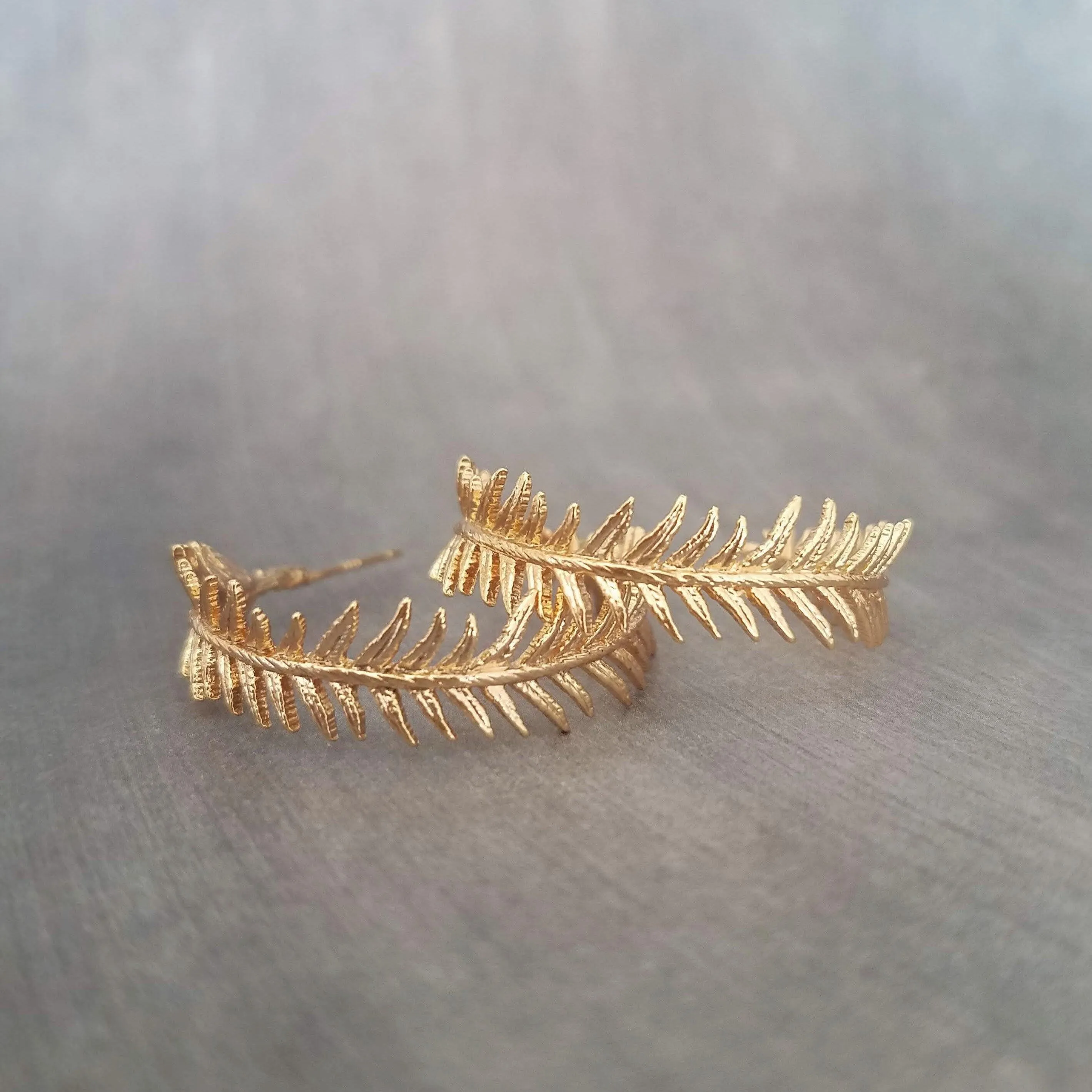 Gold Fern Hoop Earrings, branch hoop, fern earrings, 1 inch hoop, tiny leaves hoop, gold hoops, leafy hoop earrings, plant earrings