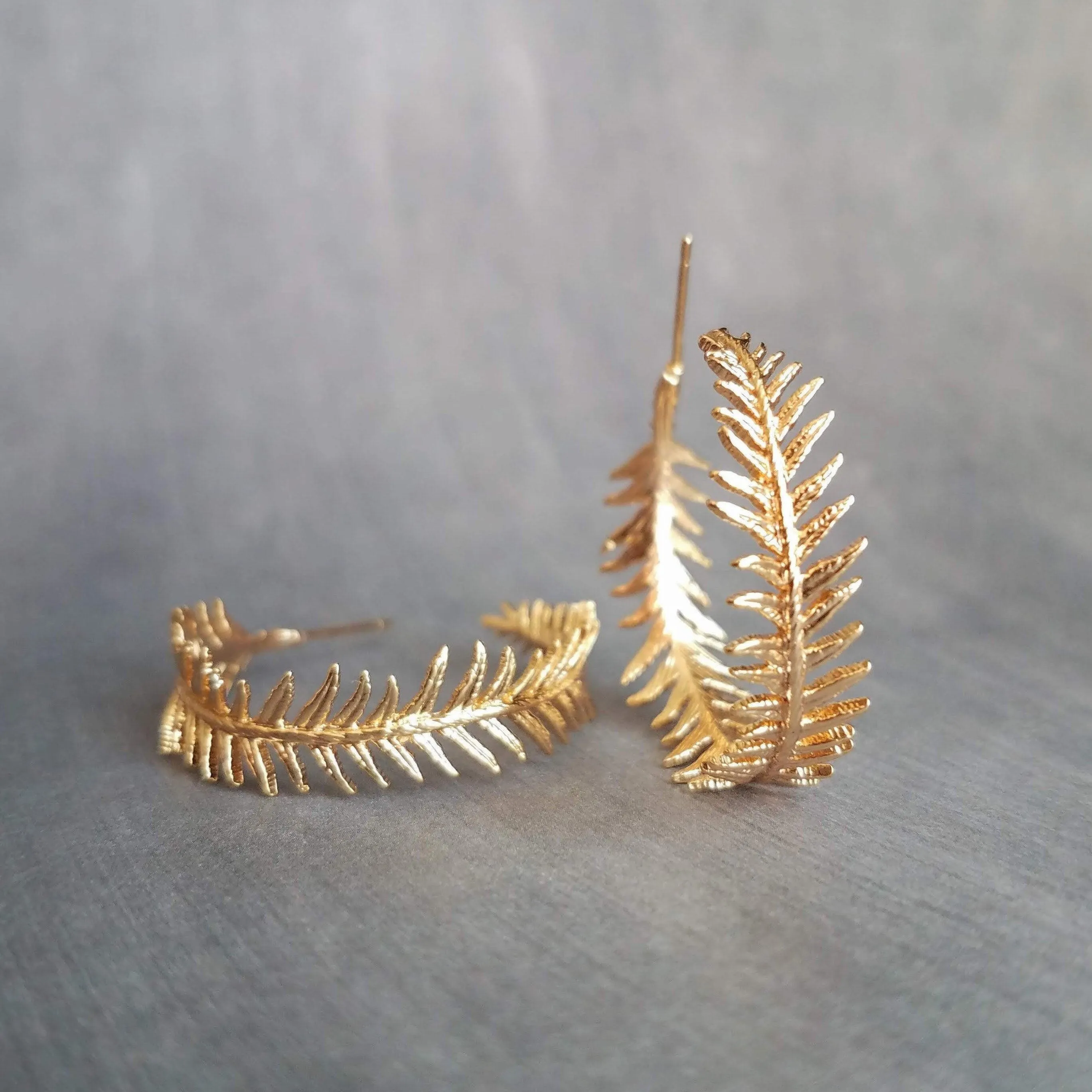 Gold Fern Hoop Earrings, branch hoop, fern earrings, 1 inch hoop, tiny leaves hoop, gold hoops, leafy hoop earrings, plant earrings