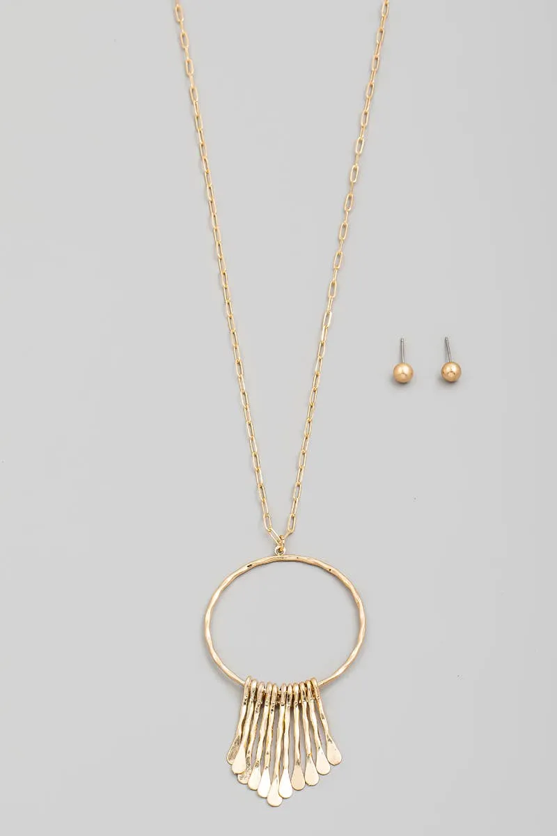 Gold Hammered Bar Charms Hoop Pendant Necklace Set | Stuffology Boutique
