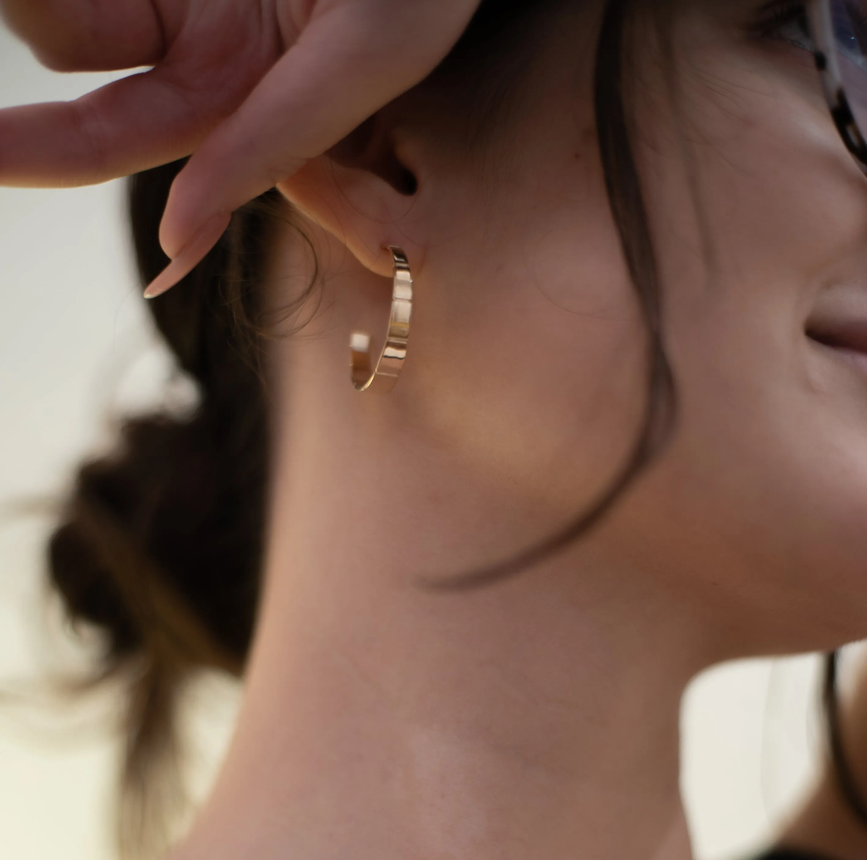 Grand Ridged Hoops