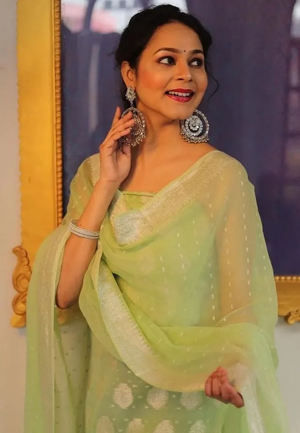 Green Banarasi Georgette Salwar Suit