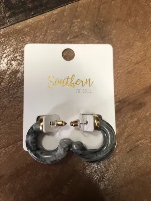 Kennedy Tube Hoop Earring