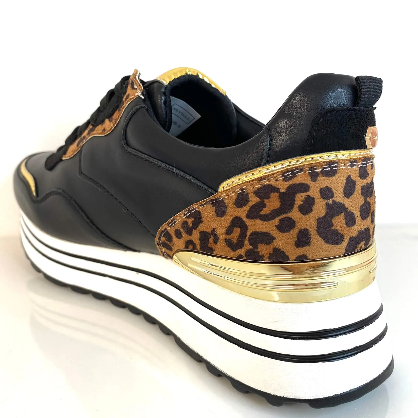 Lloyd & Pryce 'For her' Neville Lace Up Sneakers - Black