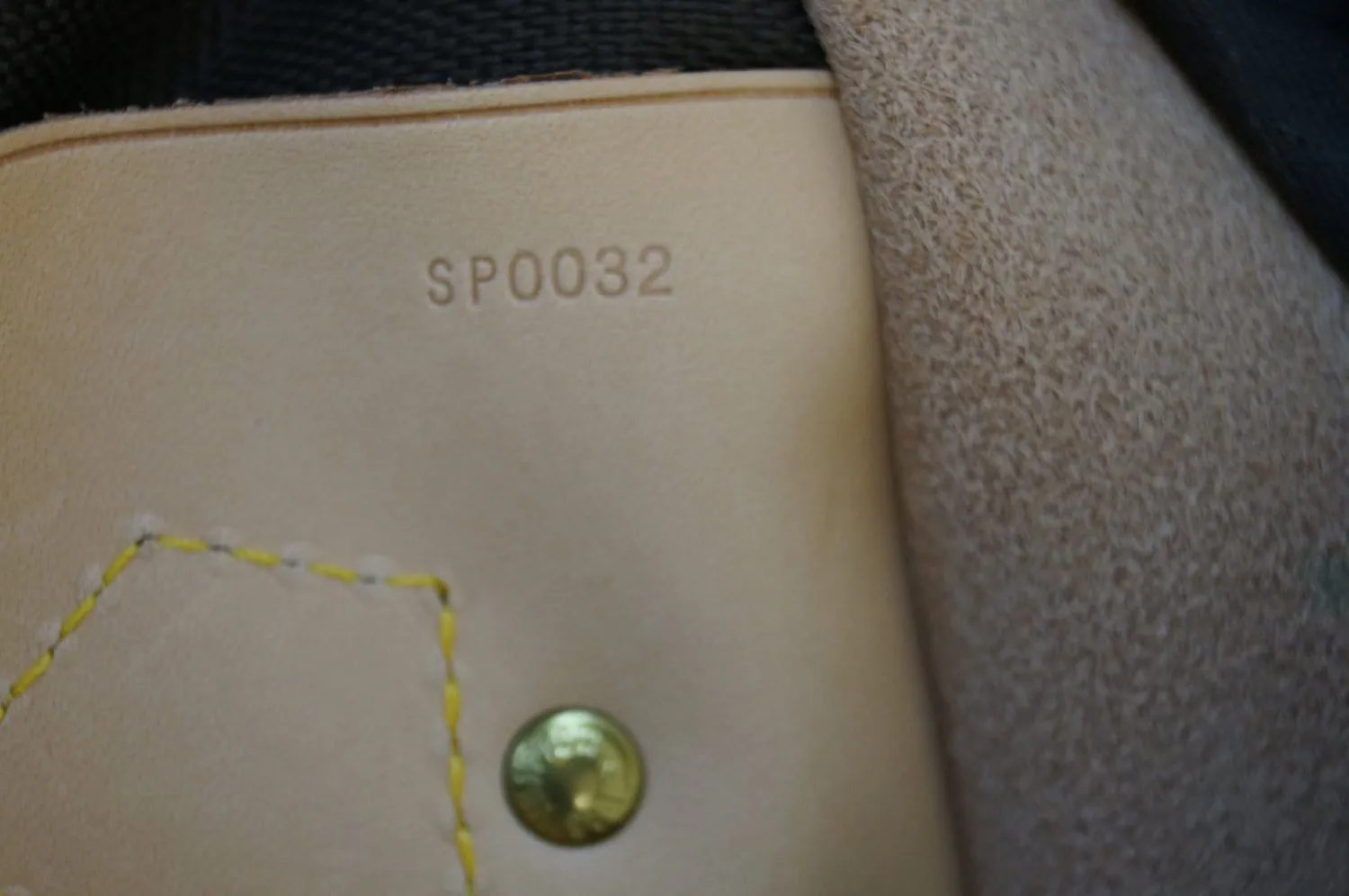 LOUIS VUITTON Monogram Brown Garment Cover
