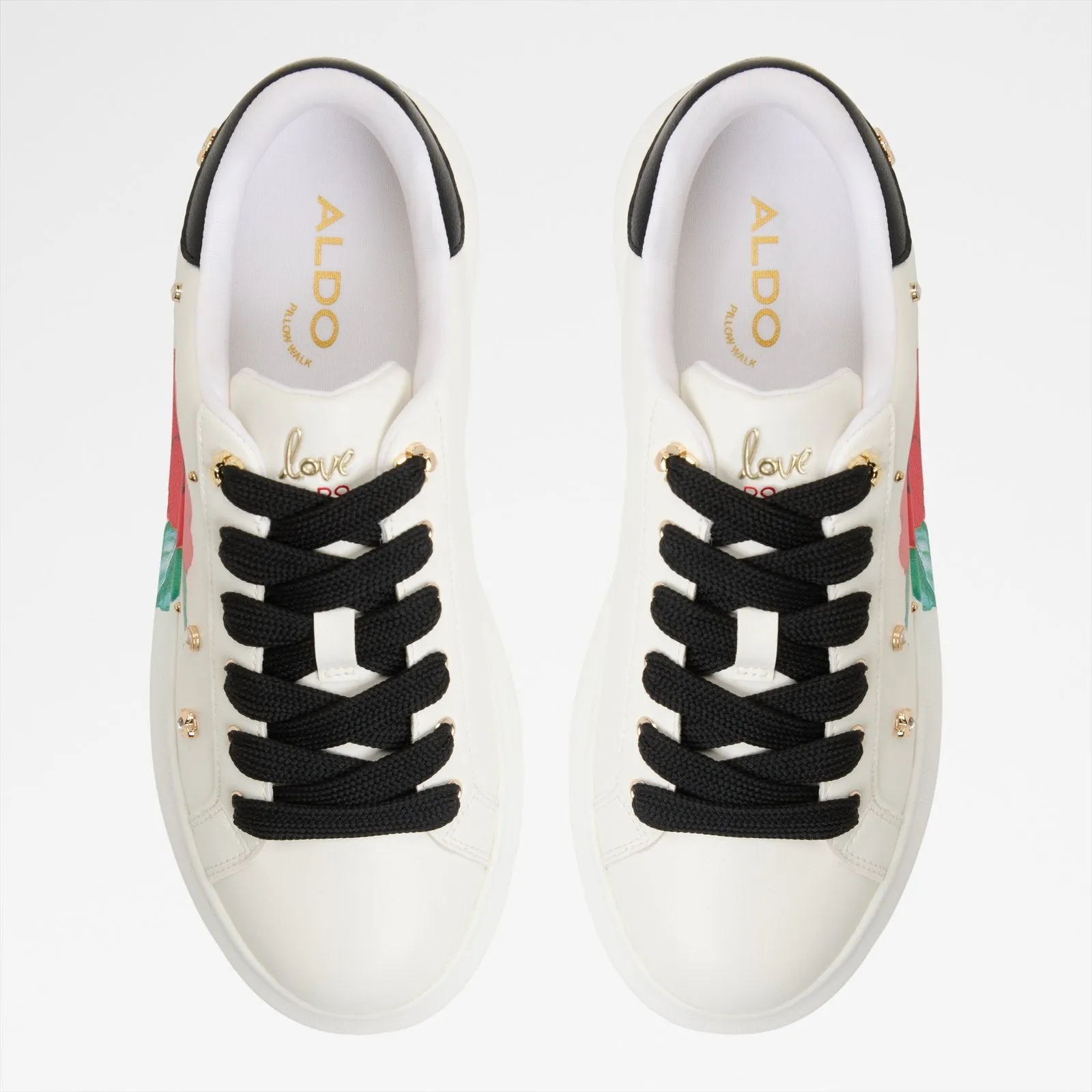Lovekiss / Sneakers