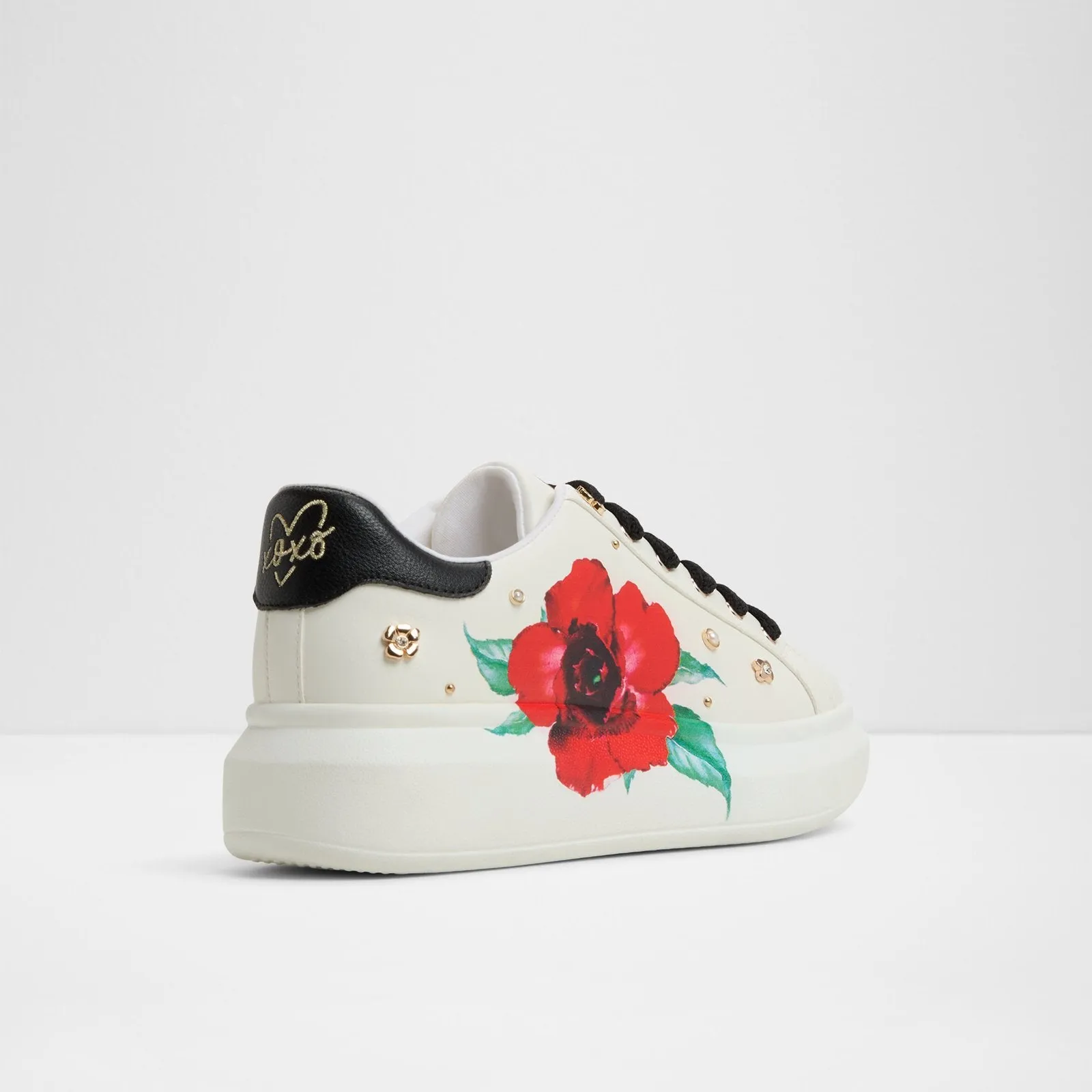 Lovekiss / Sneakers