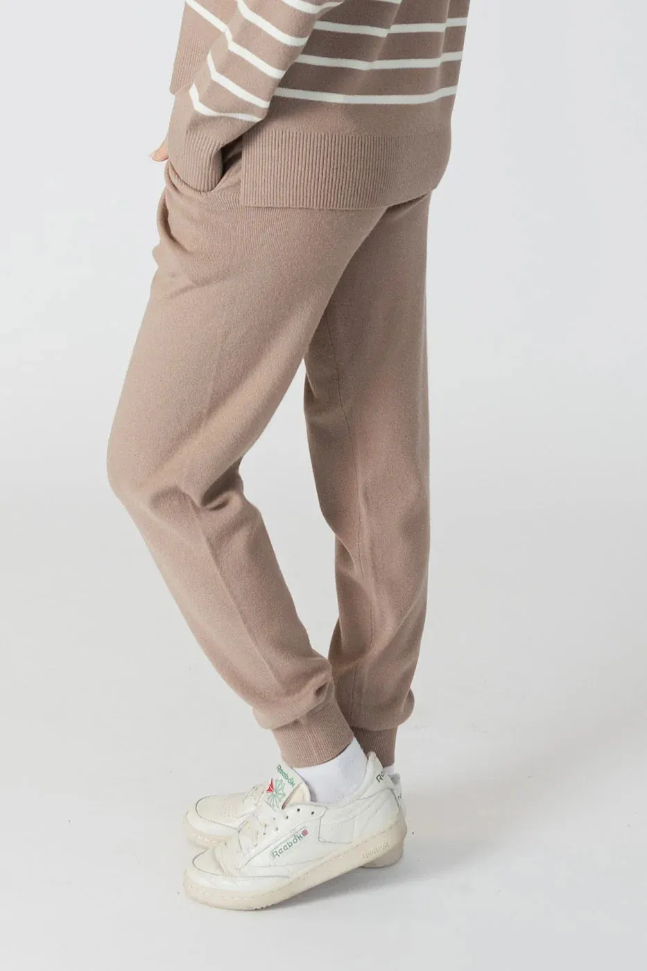 LYLA & LUXE- WOMENS CLOVER JOGGERS