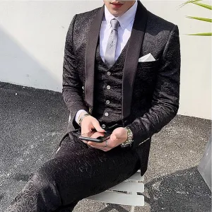 Men's Luxury Design Dress Suit Up To Size 3XL In 4 Colors