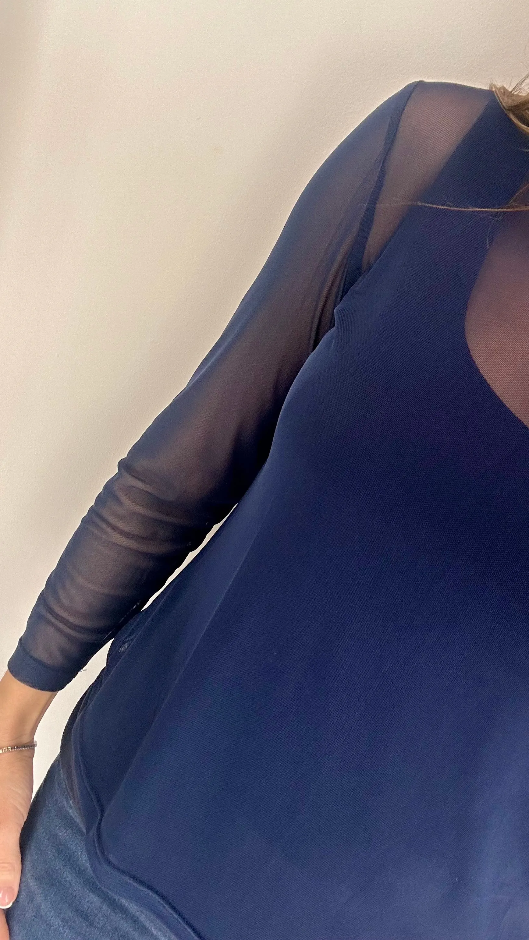 NAVY SHEER TOP