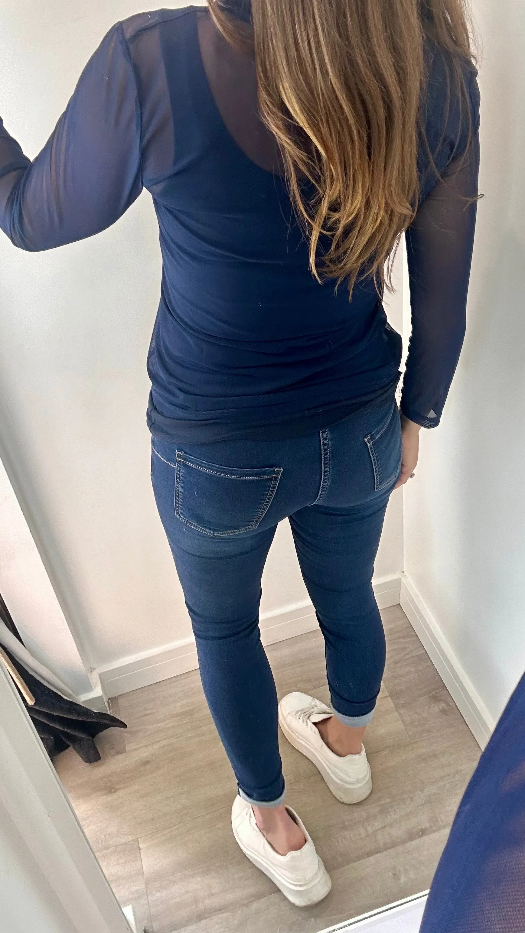 NAVY SHEER TOP