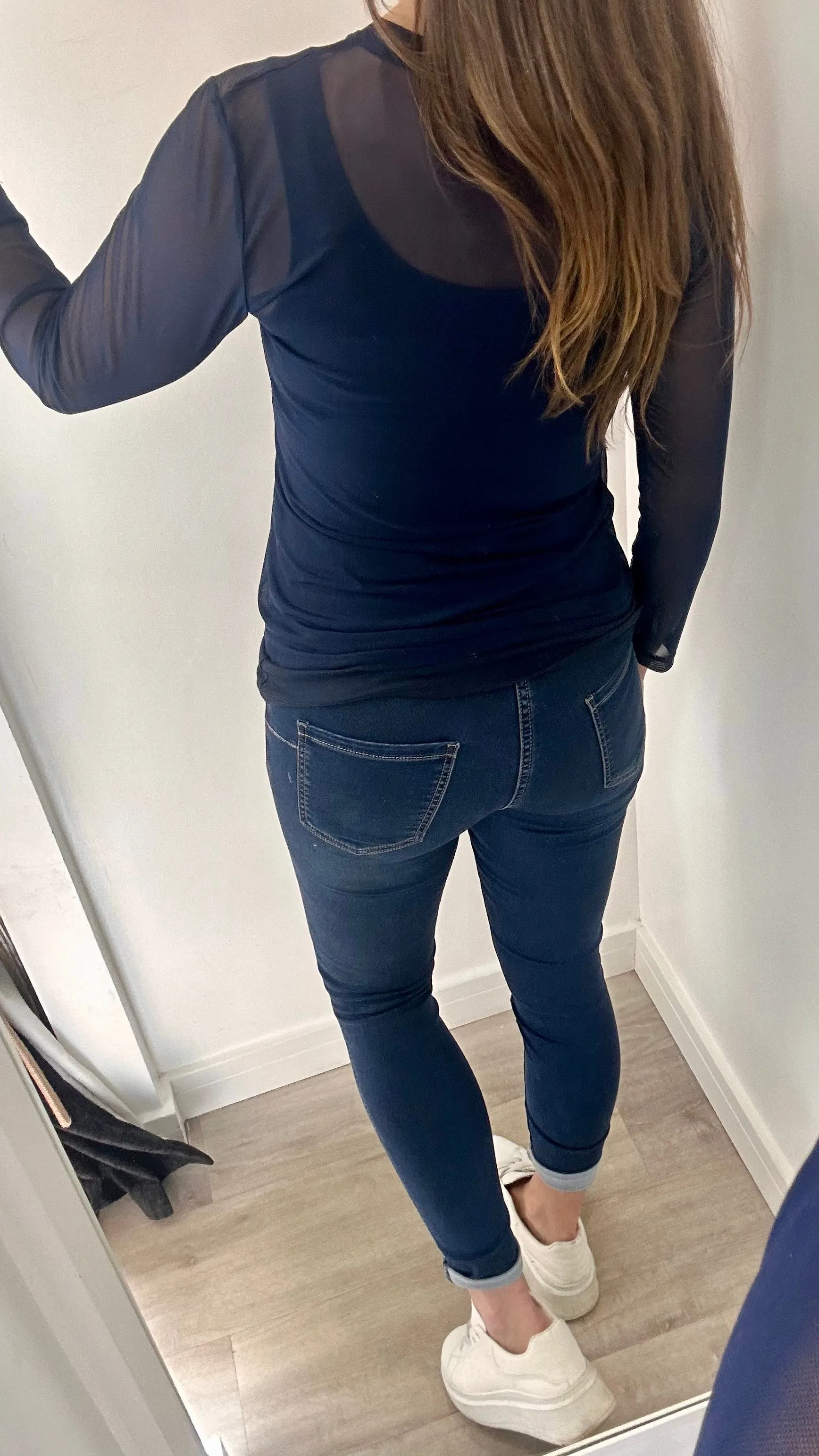 NAVY SHEER TOP