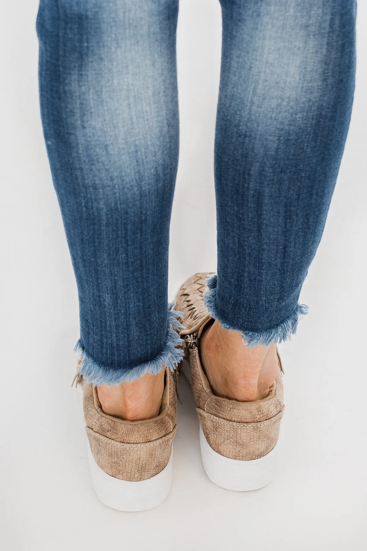 Not Rated Tiffani Sneakers- Cream