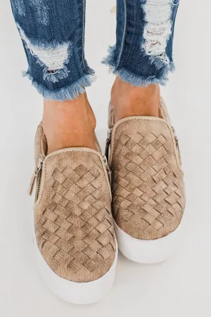 Not Rated Tiffani Sneakers- Cream