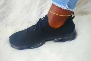 On The Run Sneakers - Black