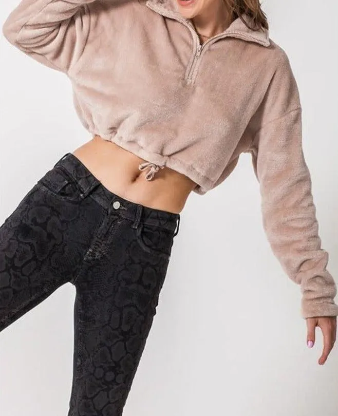 Quarter Zip Drawstring Toggle Drop Shoulder Long Sleeve Mock Neck Teddy Fleece Cropped Sweatshirt