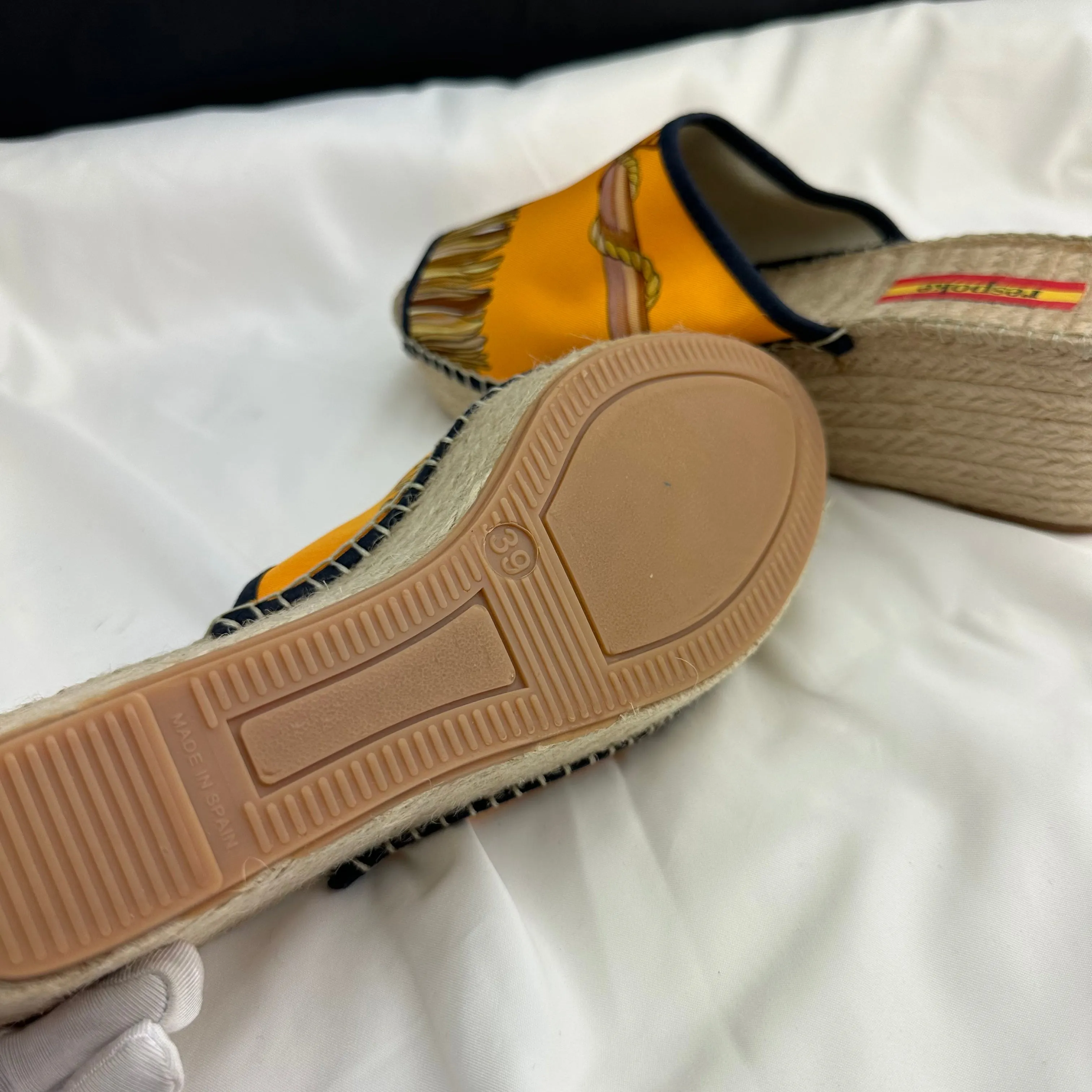 Respoke Charo Wedge Sandals Orange