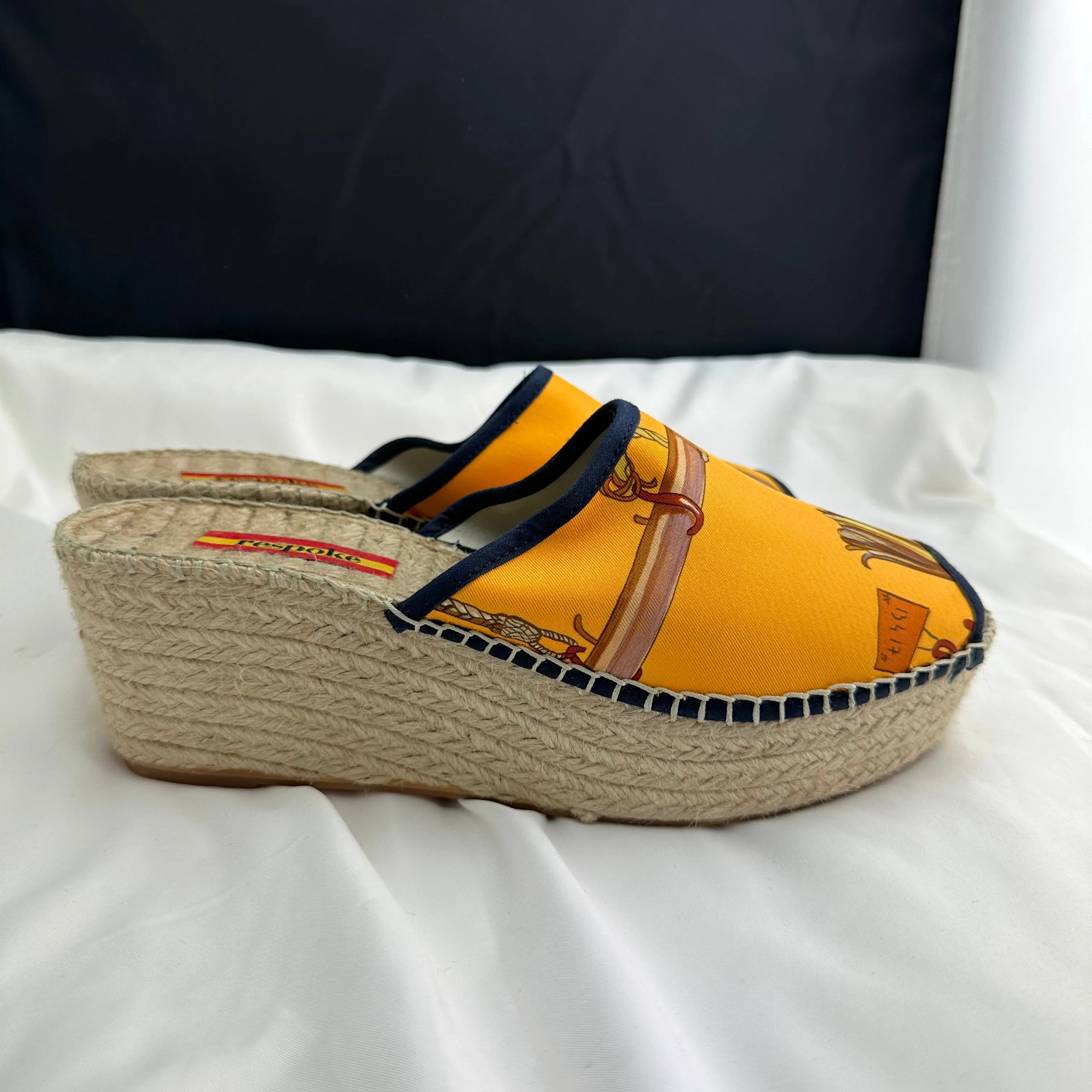 Respoke Charo Wedge Sandals Orange