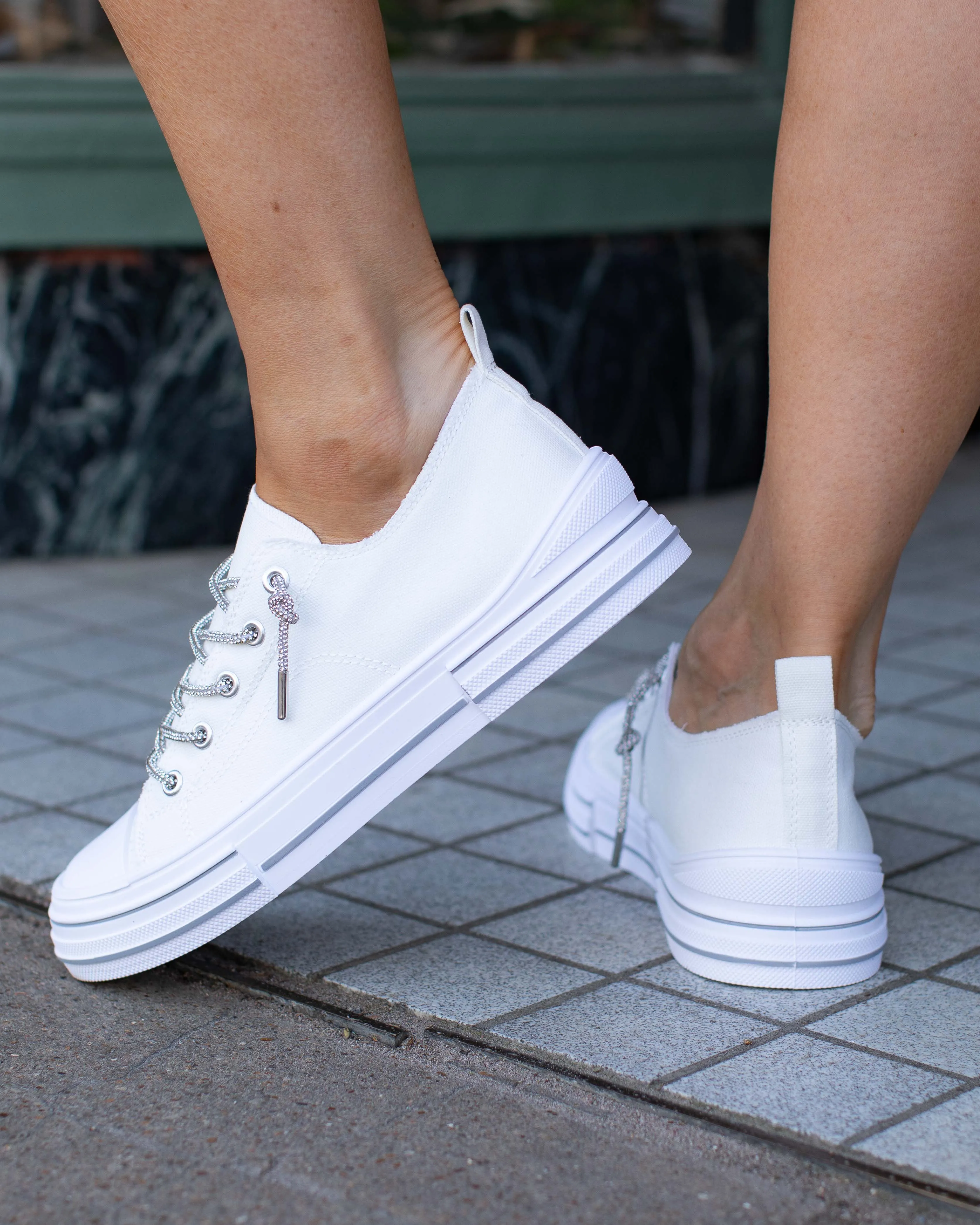 RESTOCKED - AMAN SNEAKERS BY VERY G - WHITE