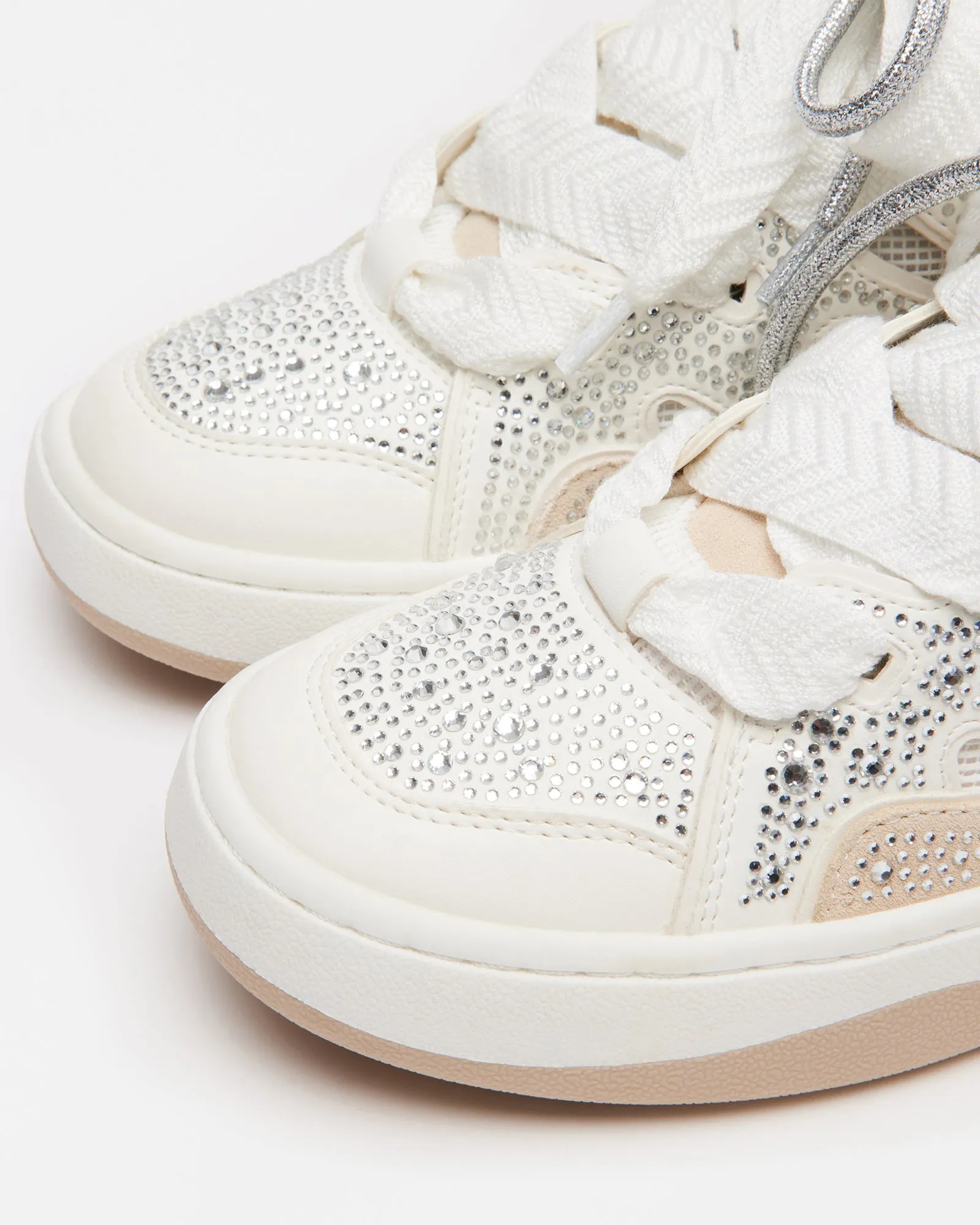 ROARING WHITE RHINESTONES - SM REBOOTED