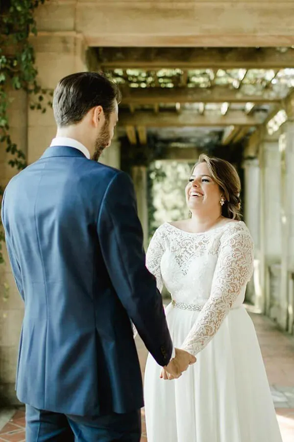Roycebridal Ivory Chiffon Lace A-line Scoop Plus Size Long Sleeves Wedding Dresses, MW585