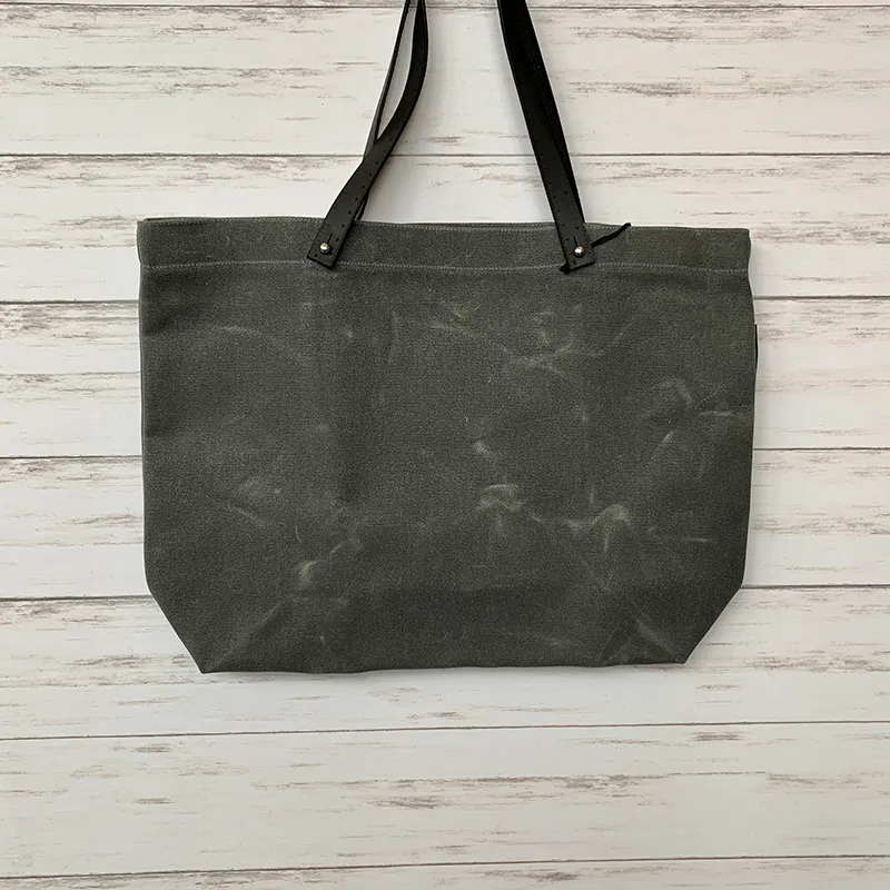 Ruler Tote