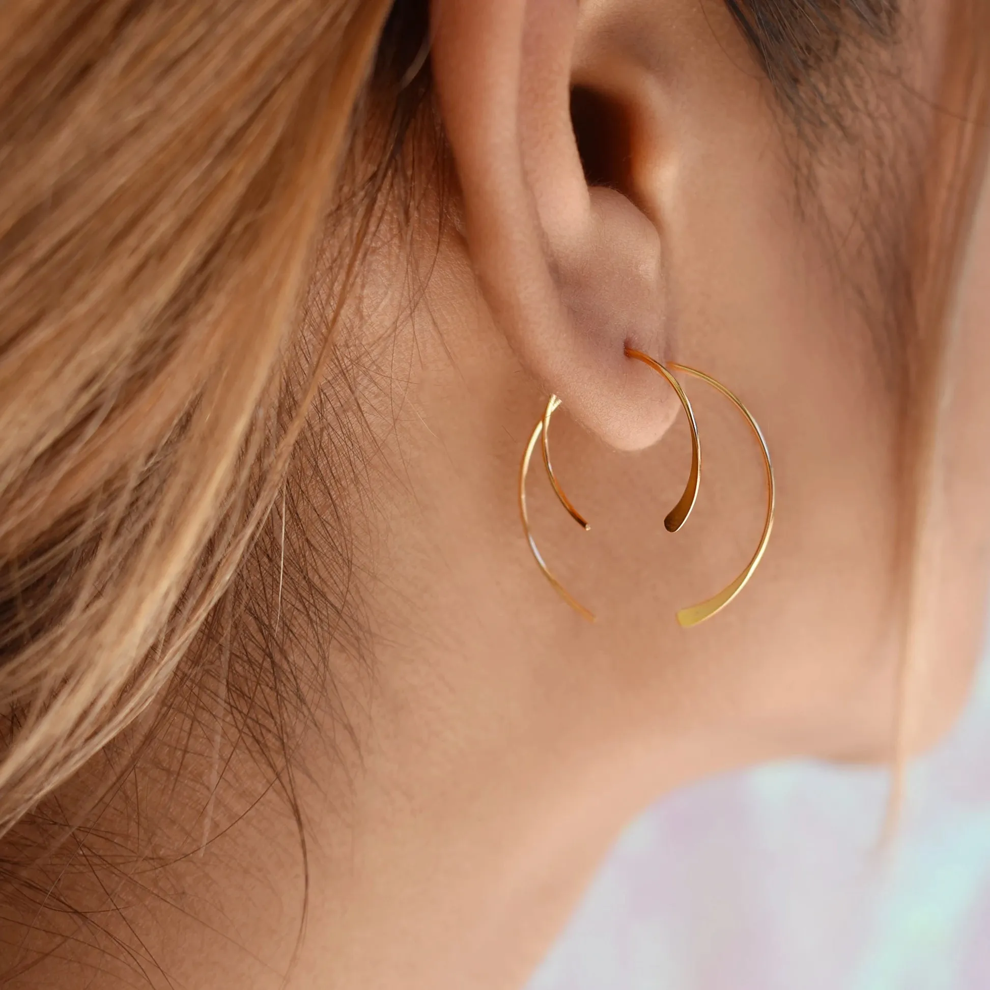 SALE - Endless Hammered End Hoops