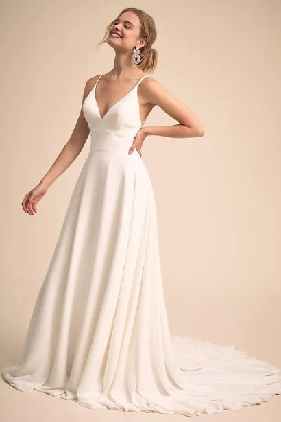 Simple & Charming V-neck Neckline  Wedding Dress With Lace Back Bridal Dress